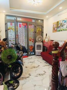 DUY NHẤT: BÁN NHÀ NHẬT TẢO P.4, Q.10 - NGANG 3.6M - 3 LẦU BTCT - CHỈ 4.49 T.Ỷ TL.